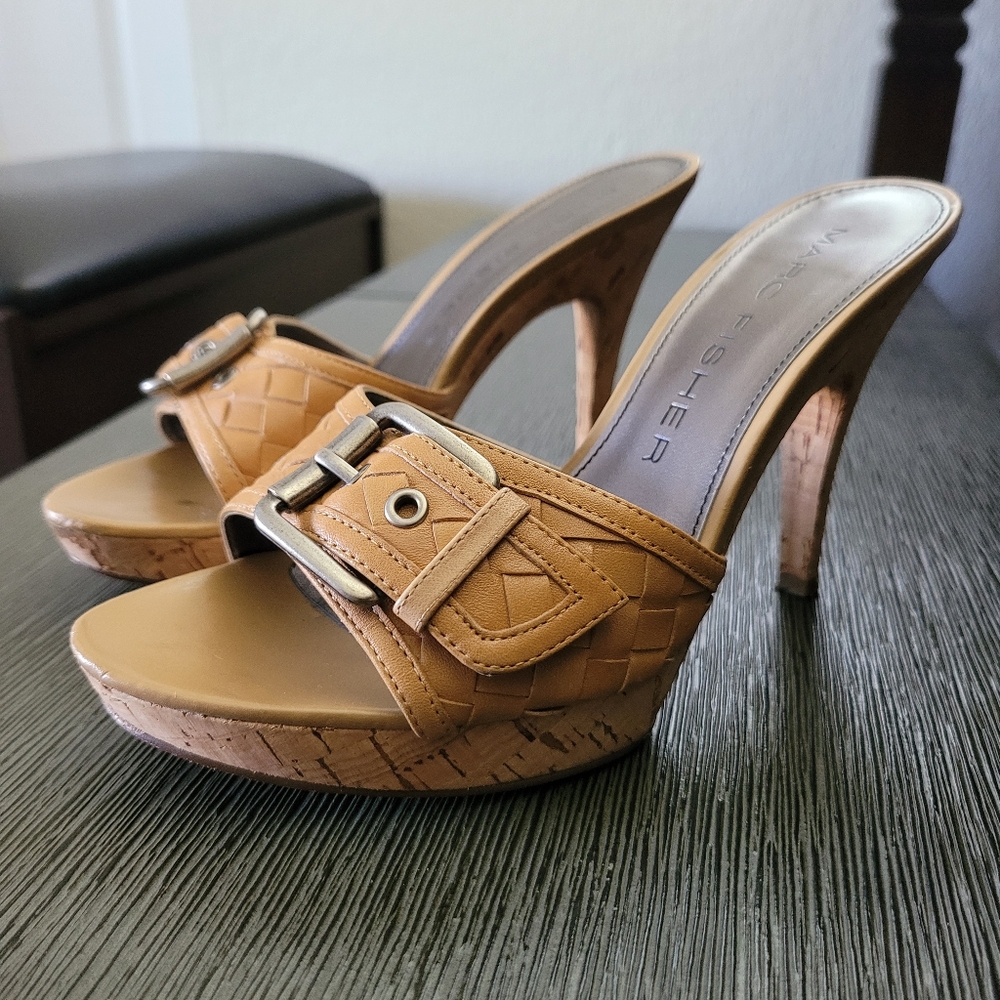 Marc Fisher | Leather Tan High Heel Cork Shoes W/ Buckle Macys - Picture 4 of 17